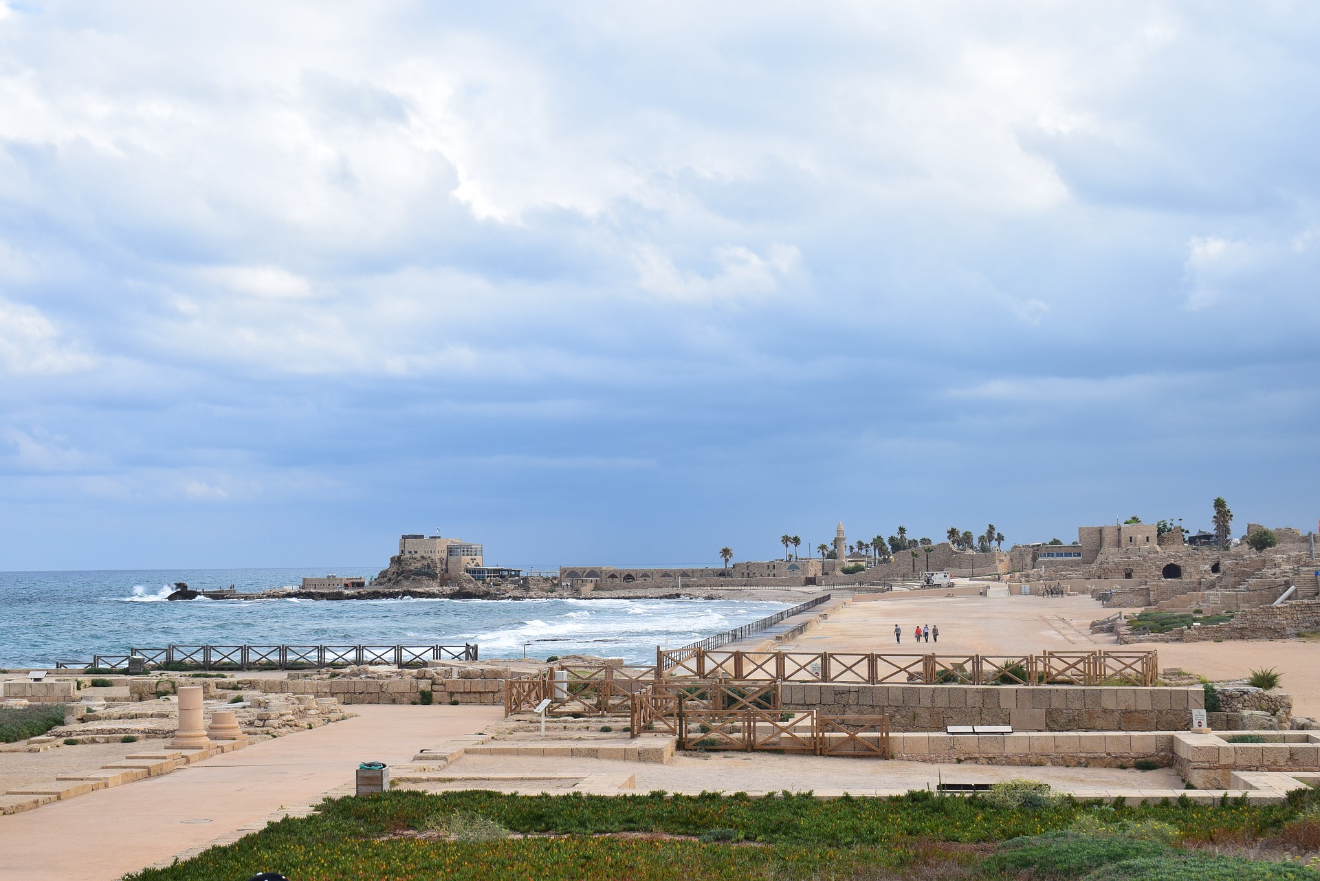 Sea-heritage-Césarée-destination