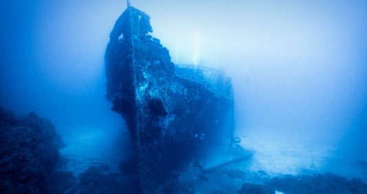 Travel to Malta - The historical wrecks of the WWII