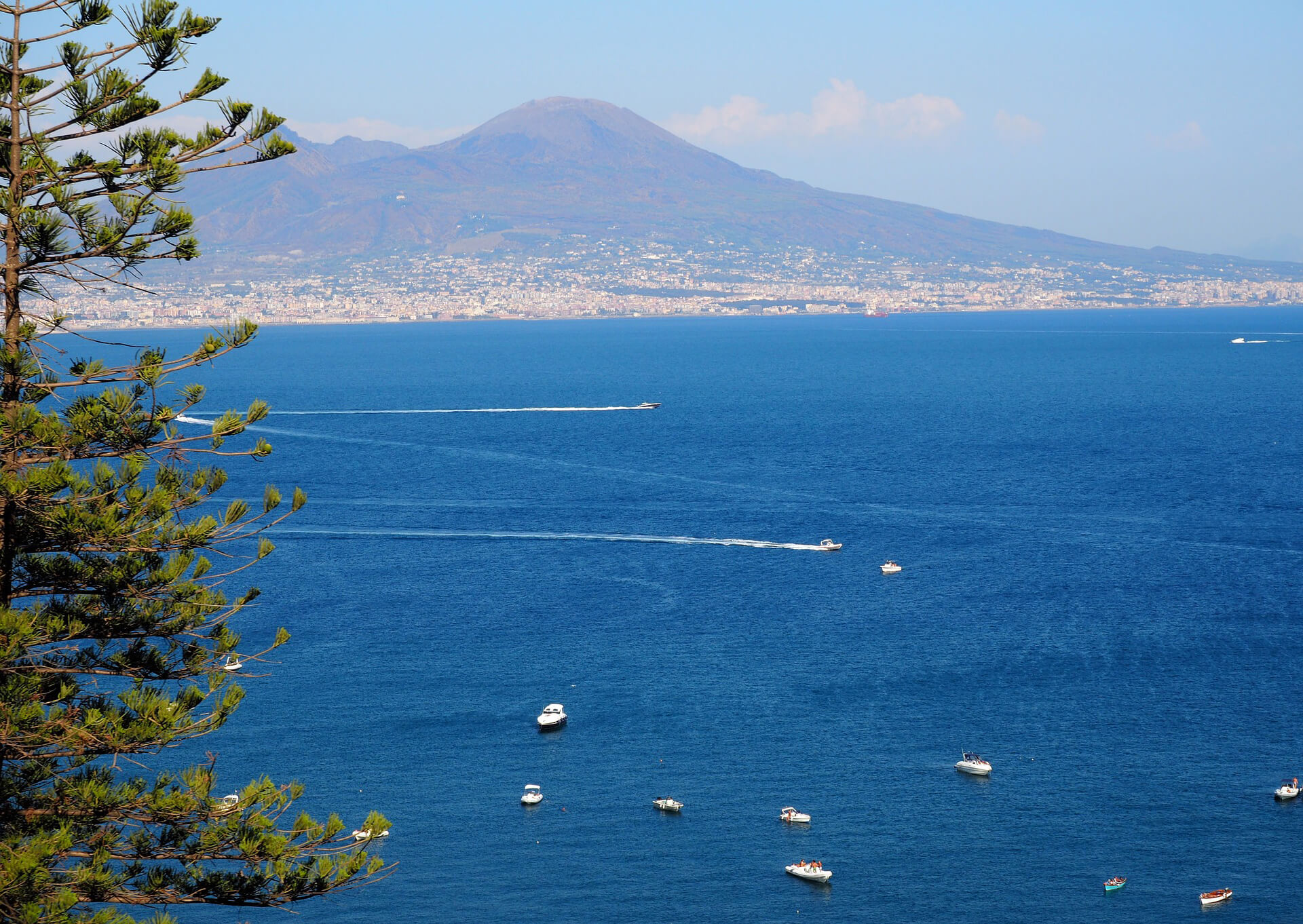 sea-heritage-vesuve-italie